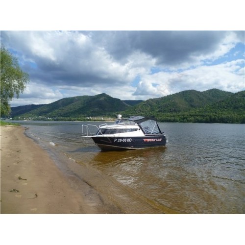 Катер Berkut L-HT