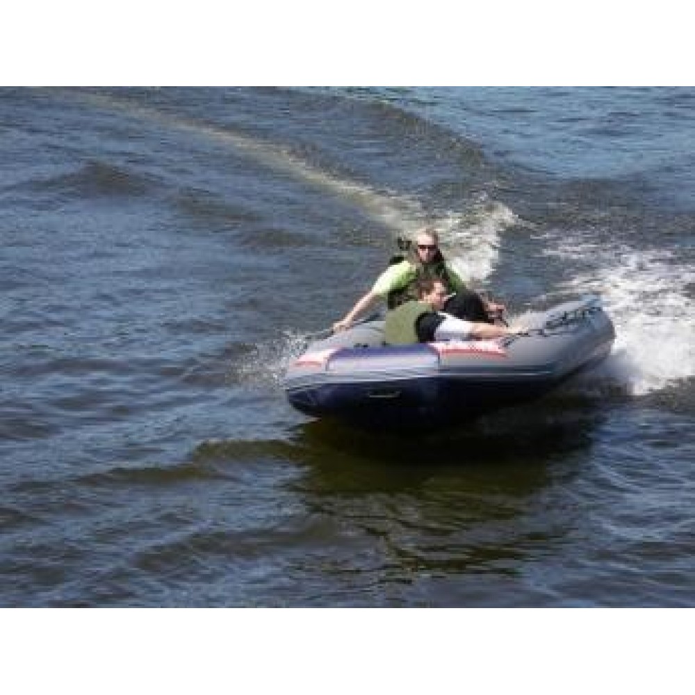 Надувная лодка Флагман 420