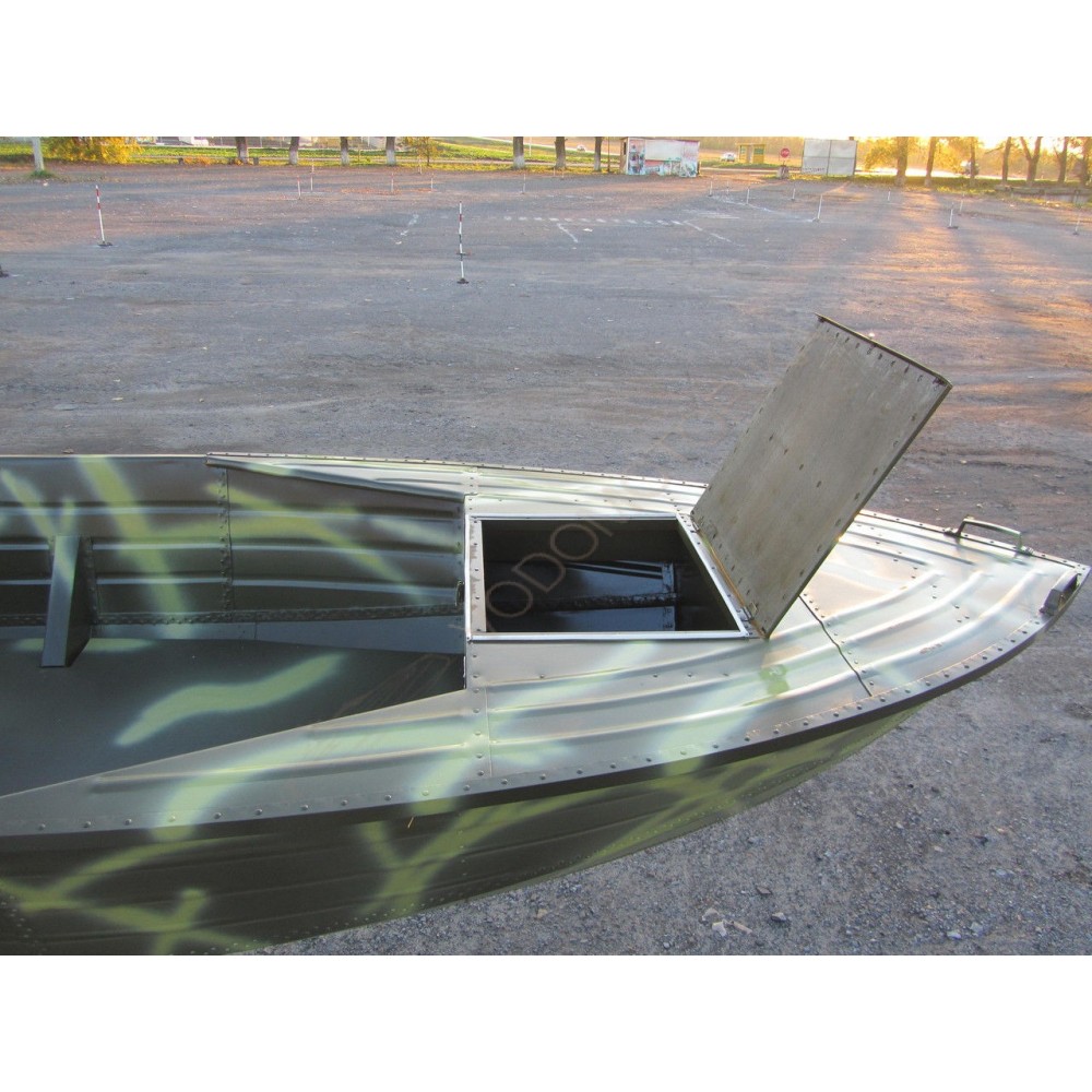 Алюминиевая моторно-гребная лодка Охотник 440Б