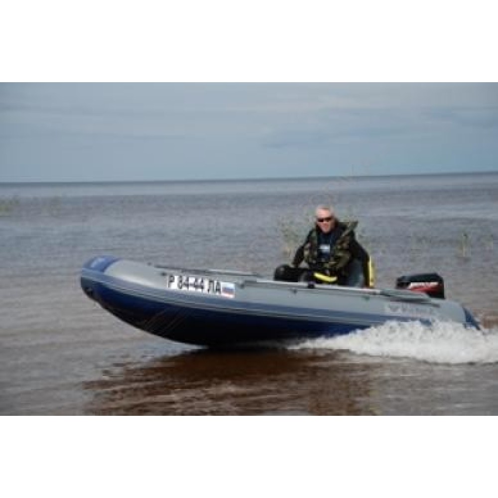 Надувная лодка Флагман 380