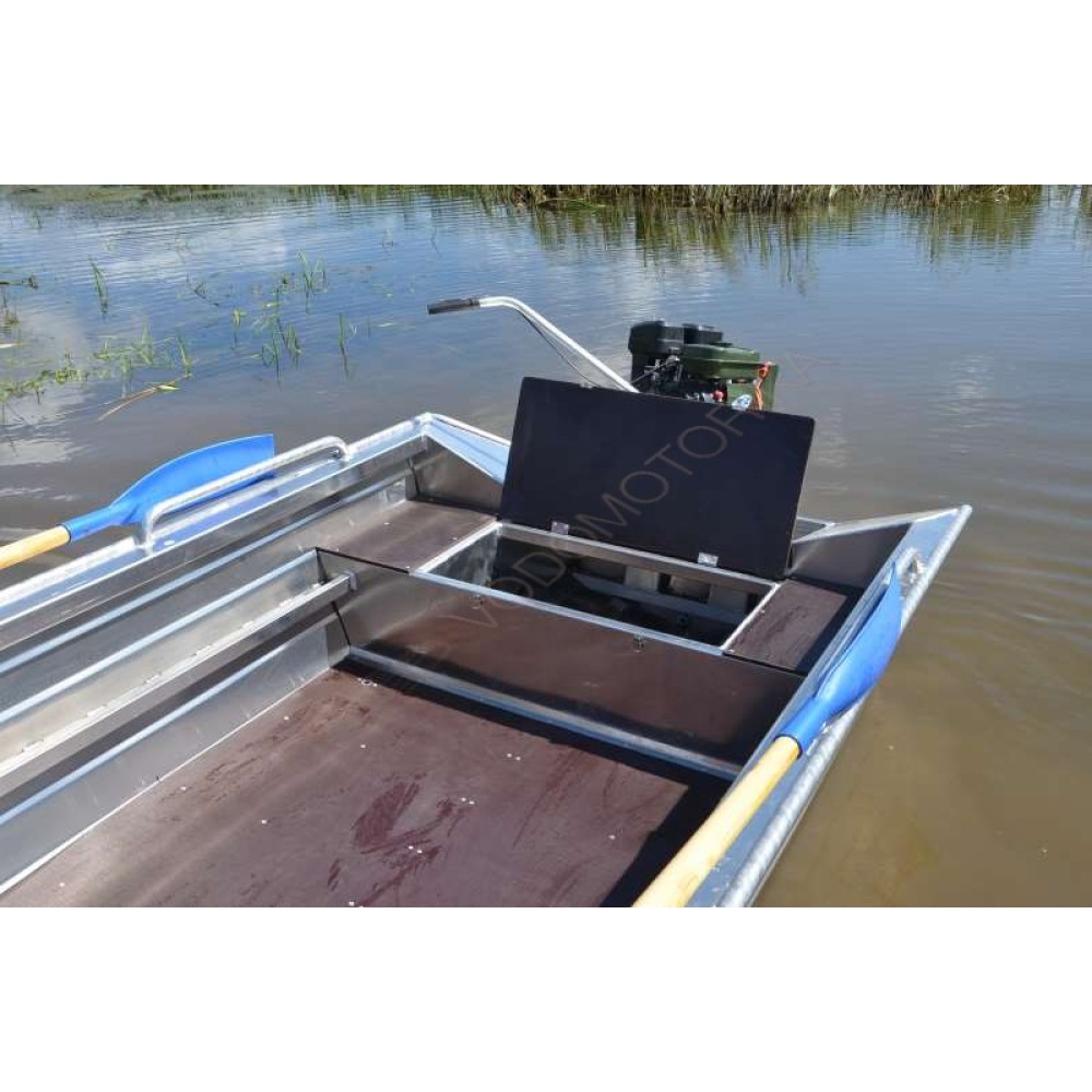 Алюминиевая моторно-гребная лодка RusBoat 42R