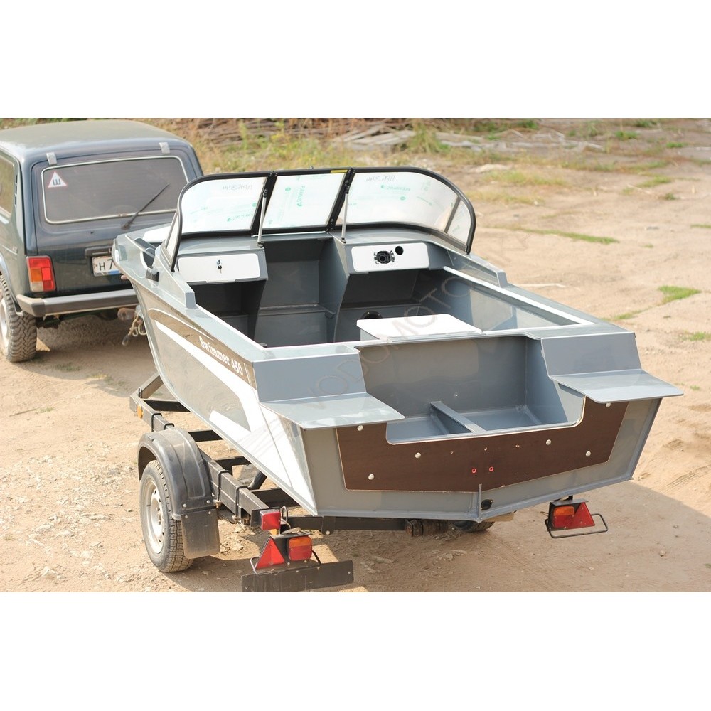 Лодка пластиковая Swimmer 450.01