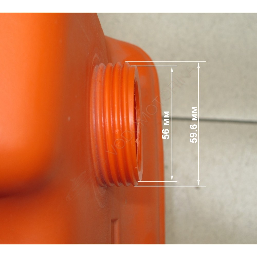 Бак топливный переносной без указателя уровня в комплекте с переходником "елочка", 29 л