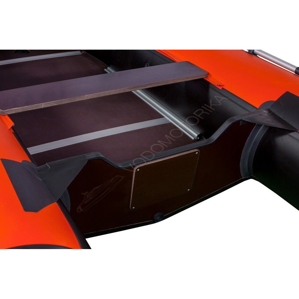 Лодка RiverBoats RB-410