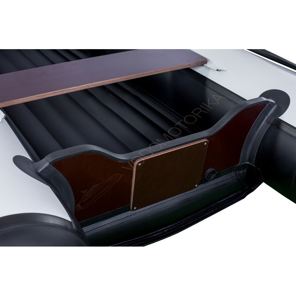 Лодка RiverBoats RB-330 НДНД