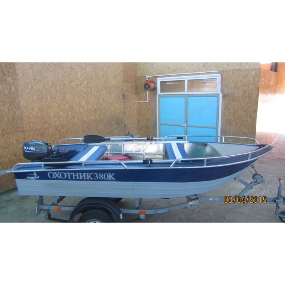 Алюминиевая моторно-гребная лодка Охотник 380К