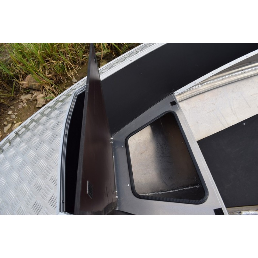 Алюминиевая лодка NewStyle-390 easy