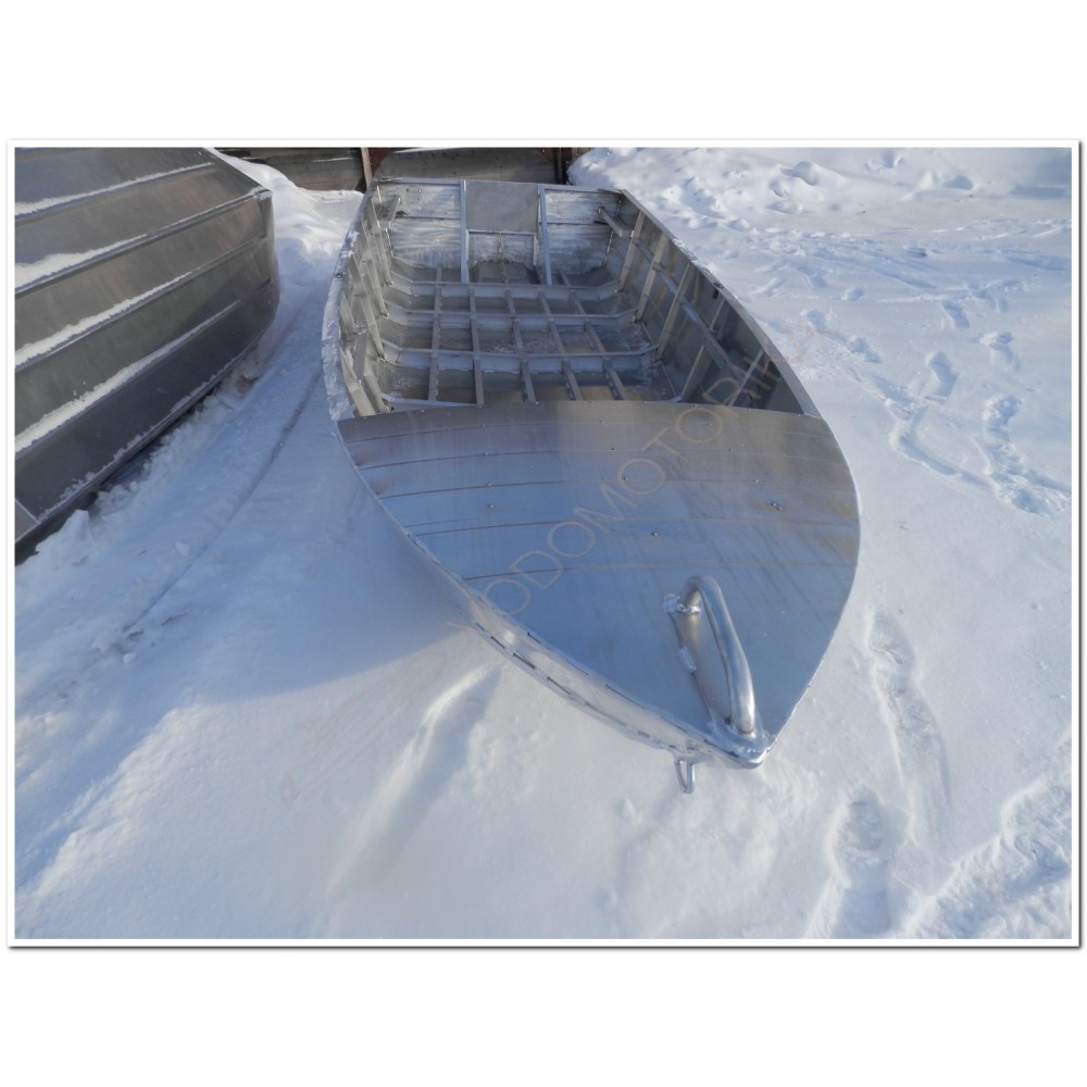 Алюминиевая лодка Вятка Шило под водомет