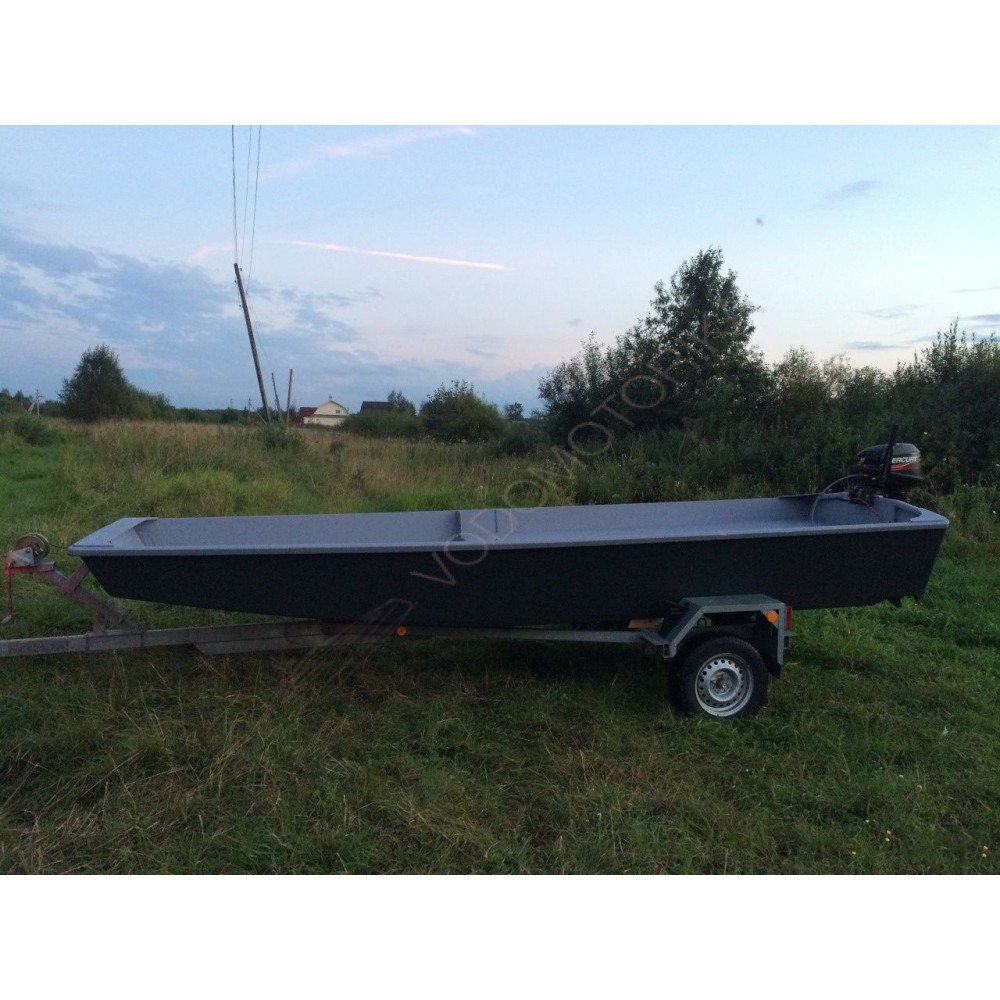 Лодка стеклопластиковая Lima L500