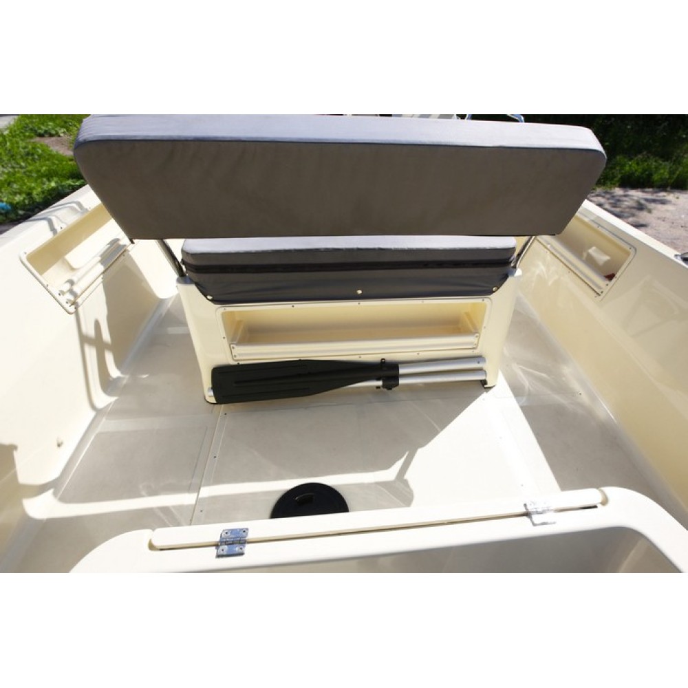 Пластиковый катер ВИНЕТА 505