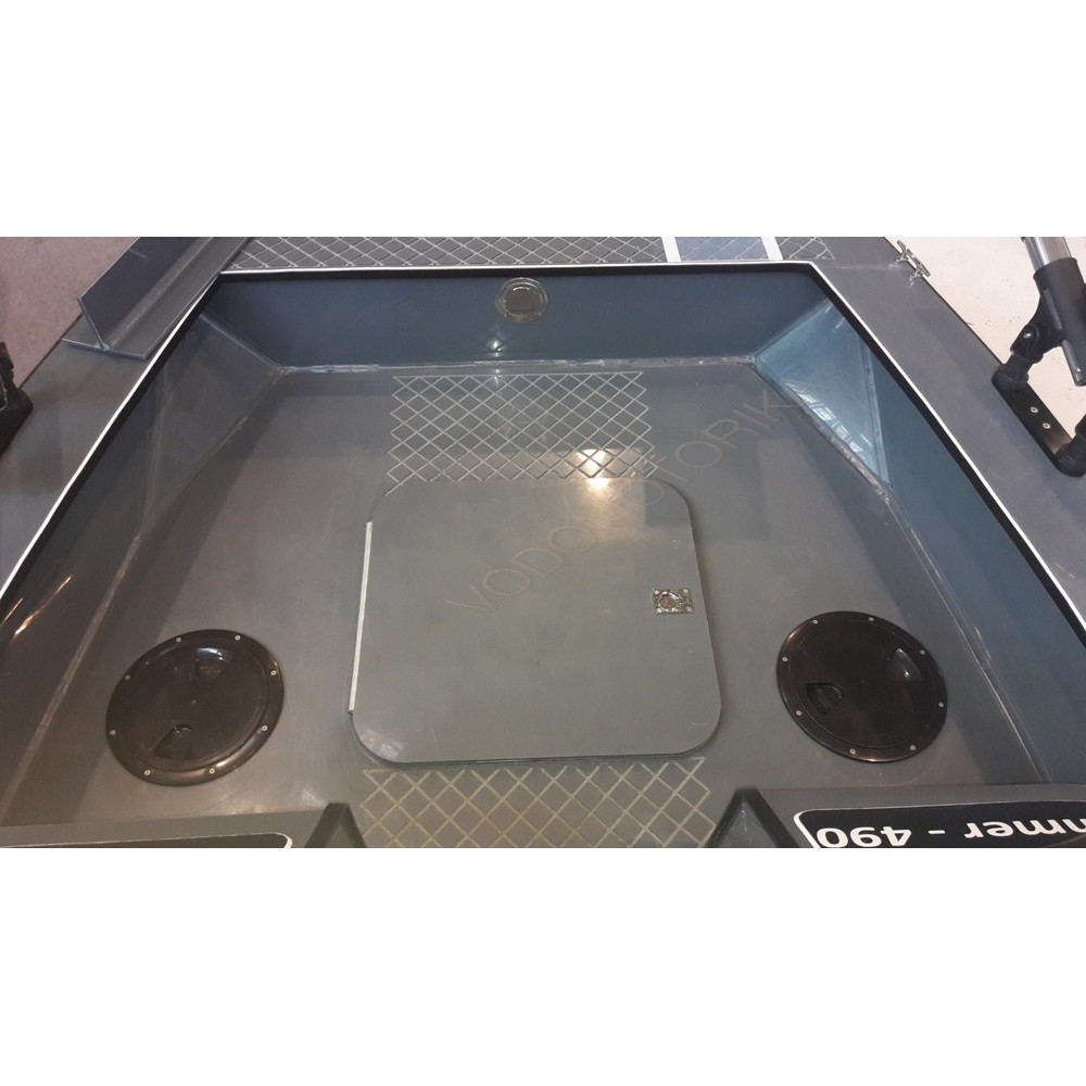 Лодка пластиковая Swimmer 490.02