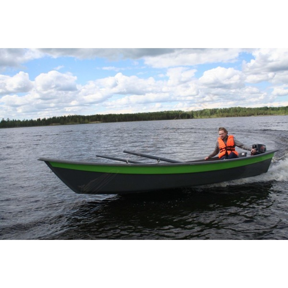 Лодка стеклопластиковая Lima L480