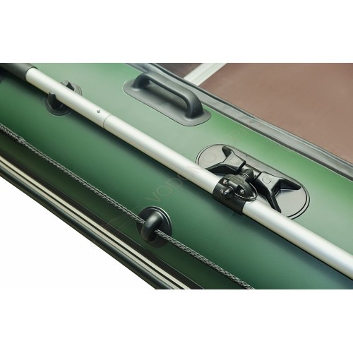 Надувная лодка Roger Hunter keel 3000