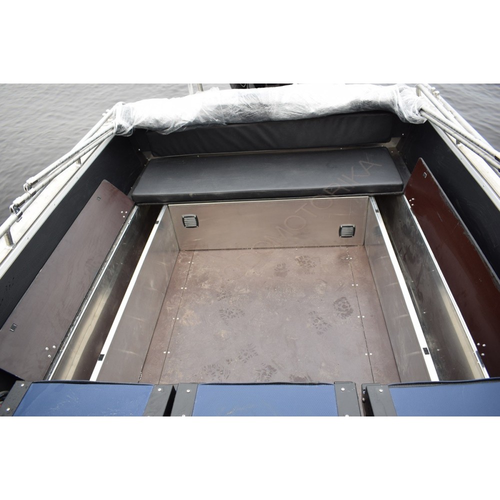 Алюминиевая лодка Wellboat 53 Fish