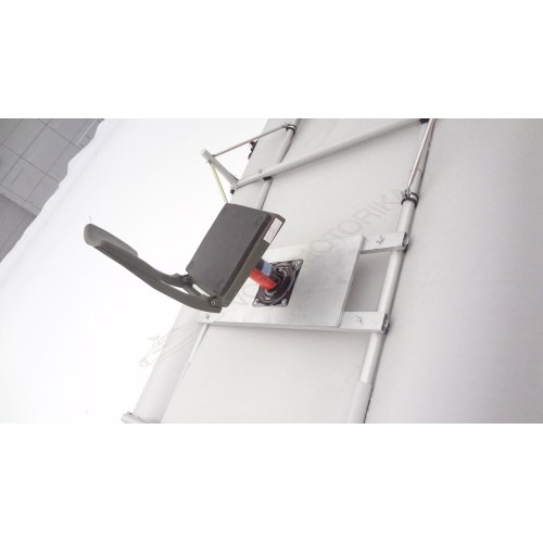 Катамаран рыбака "Дельта 380"