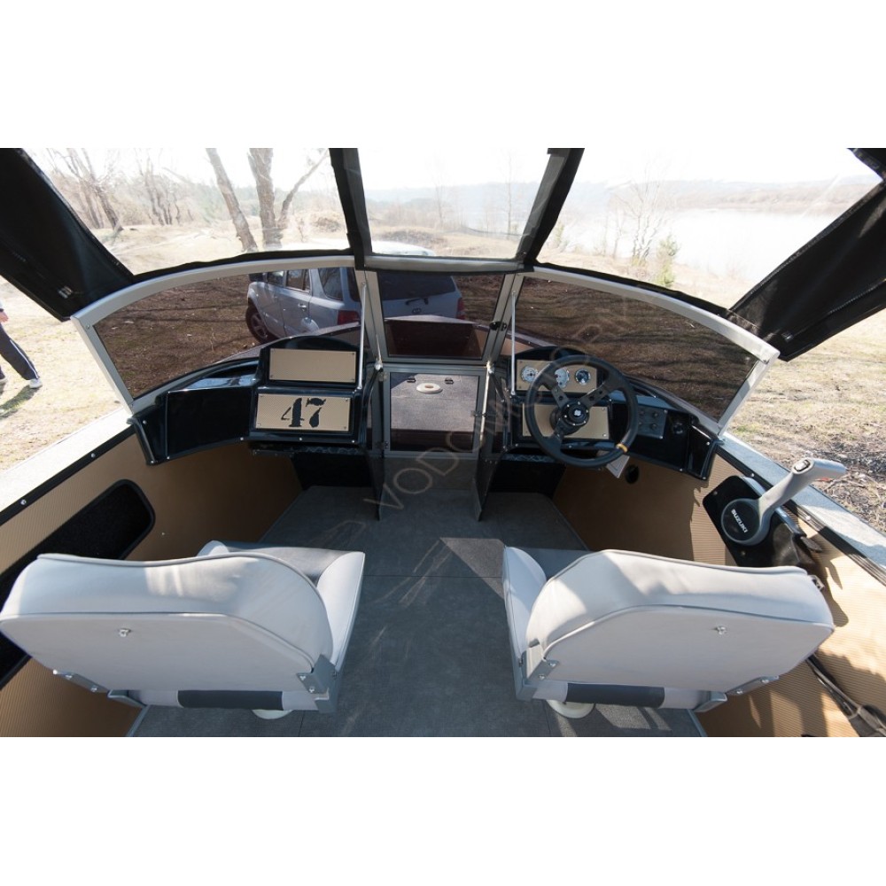 Алюминиевая моторно-гребная лодка RIVERCRAFT RC 47 Touring