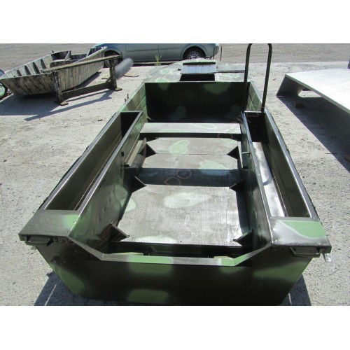 Алюминиевая моторно-гребная лодка Охотник 480Б