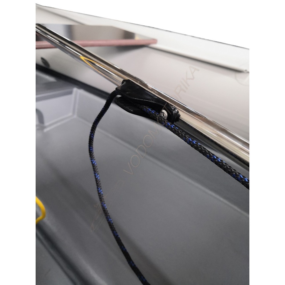 Лодка WINboat 390RFSD