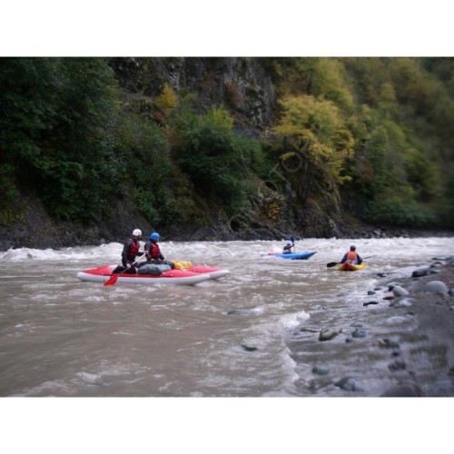 Надувной катамаран Вольный Ветер Каскад