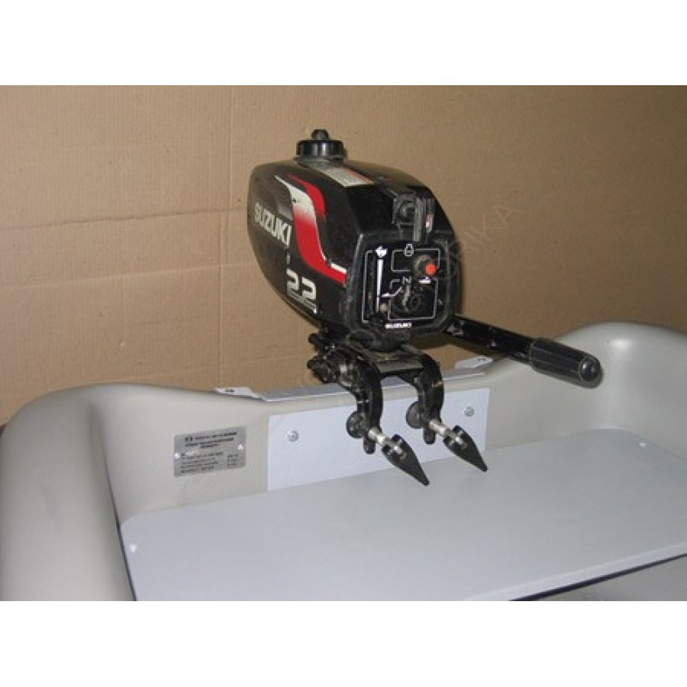 Пластиковая лодка Озёрка-240Т Тримаран