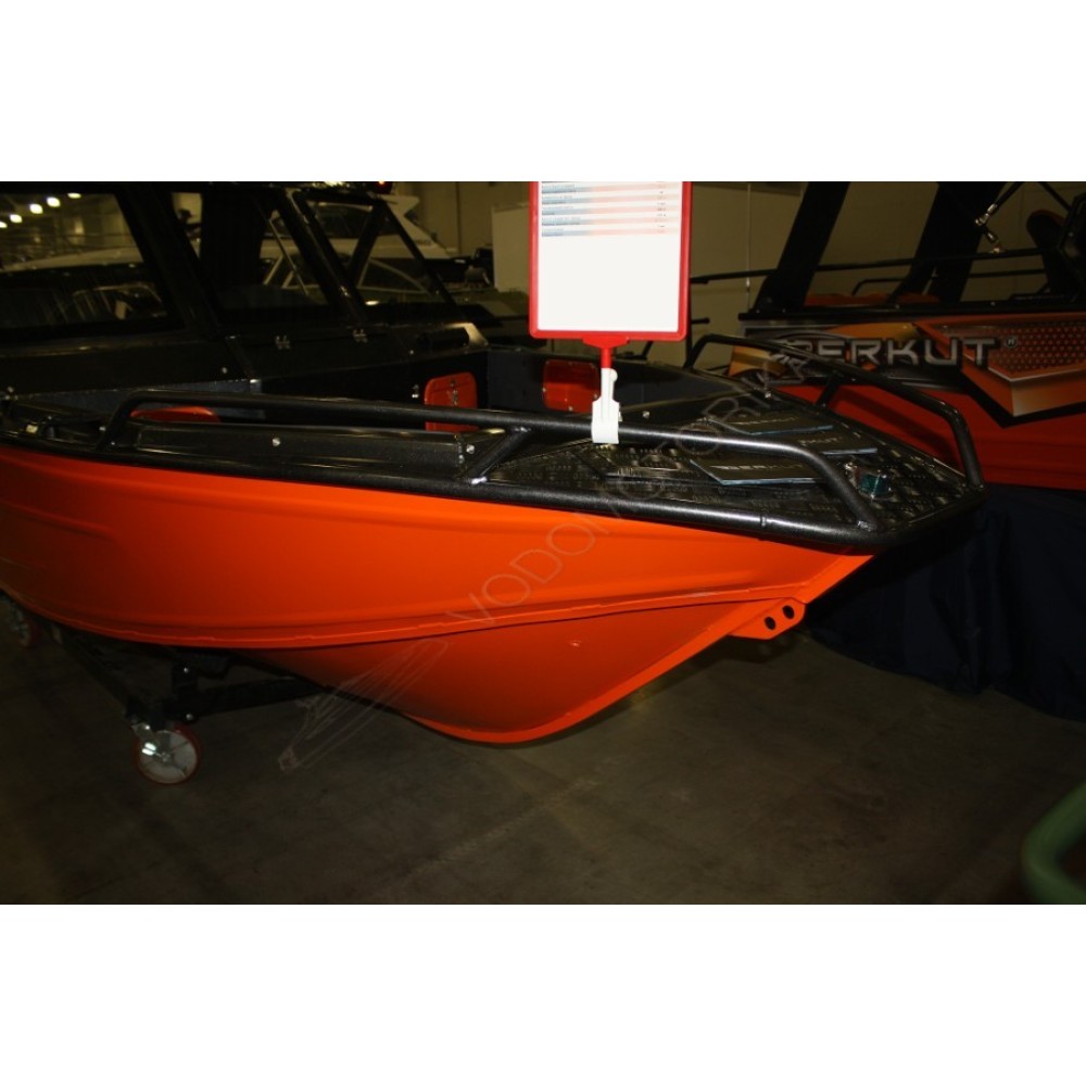 Катер Berkut M TwinConsole