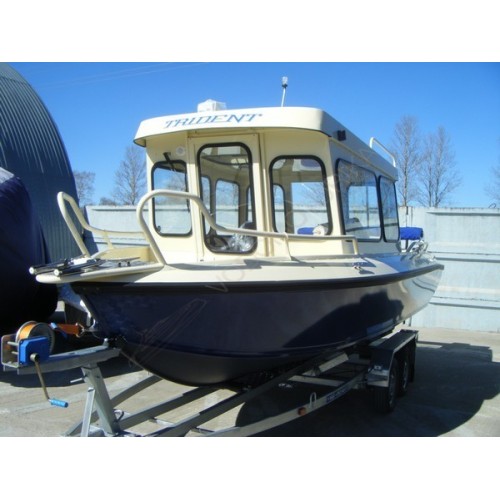 Алюминиевый катер TRIDENT 620 CT Evo