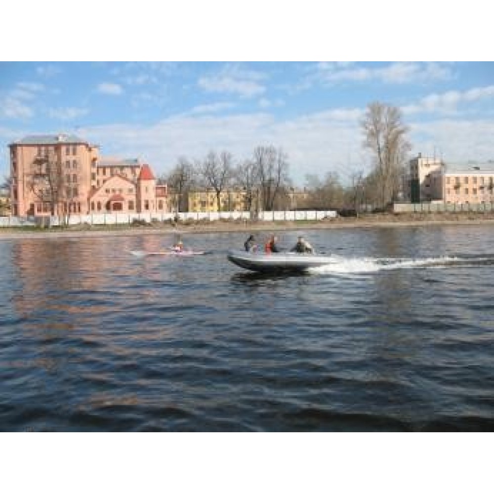 Надувная лодка Флагман 450