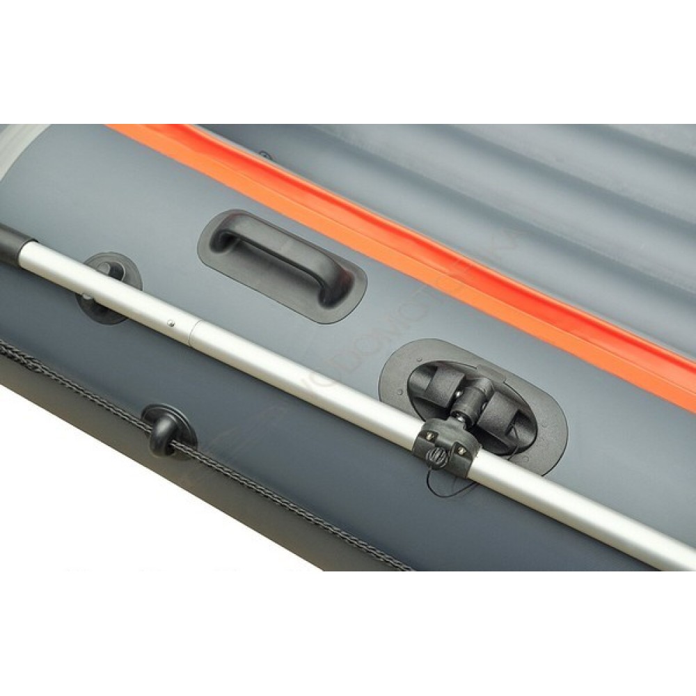 Надувная лодка Roger TROFEY 3100