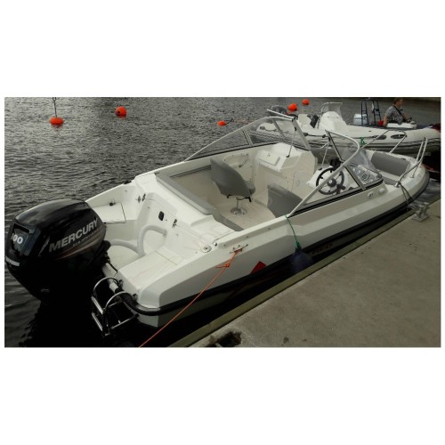 Катер Бандит Б-520