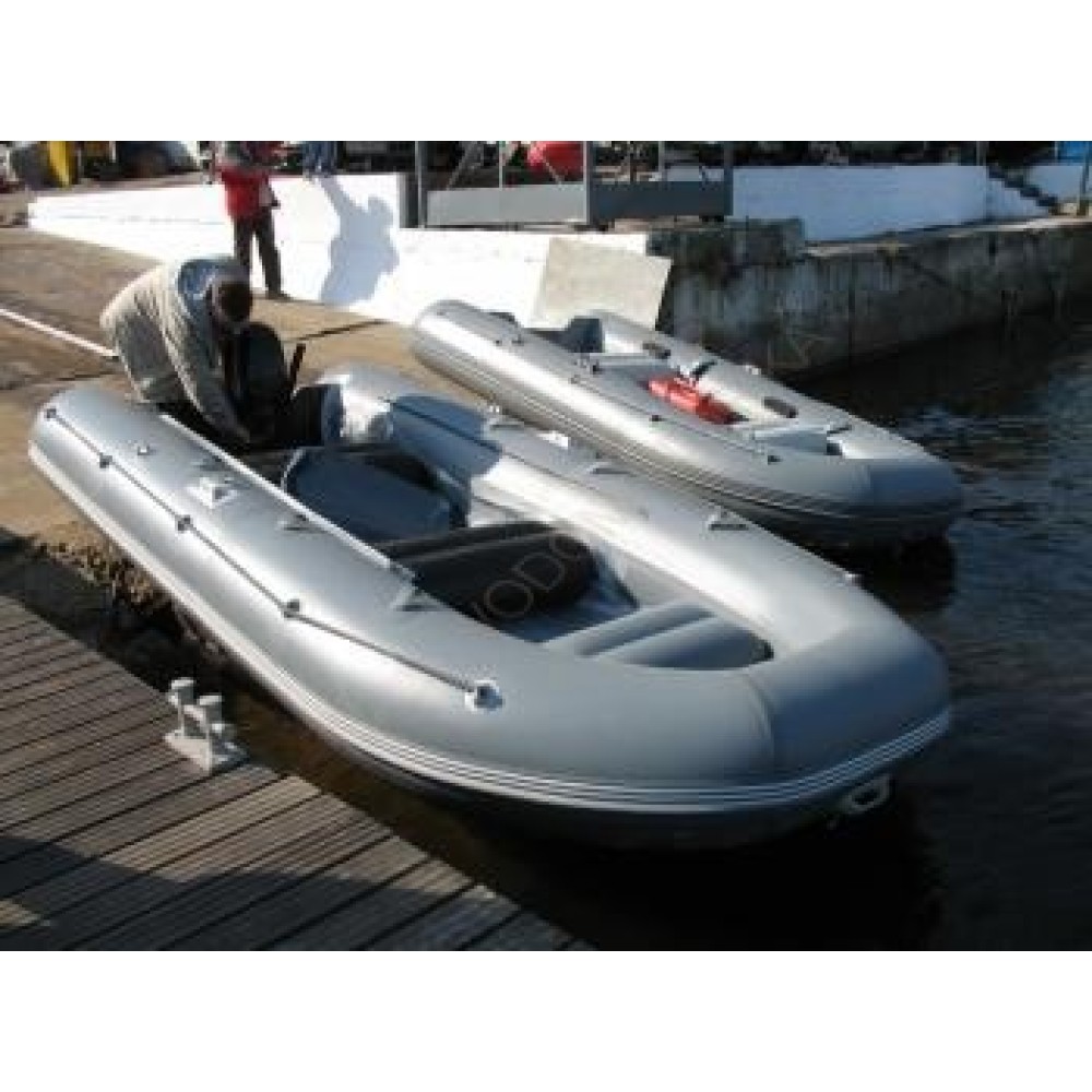 Надувная лодка Флагман 450