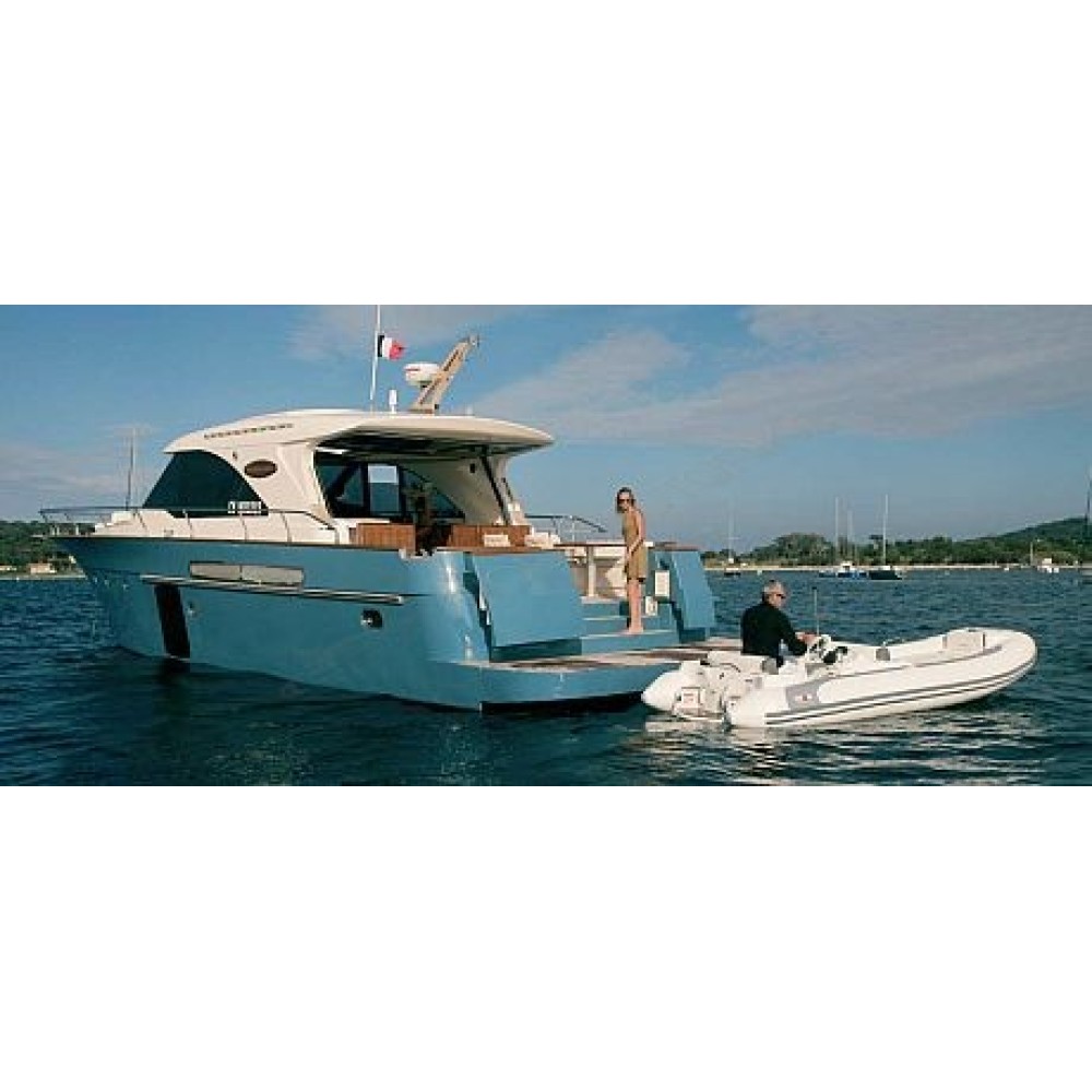 Лодка надувная AVON (ZODIAC) SeaSport Jet 430 ( бело-серая )