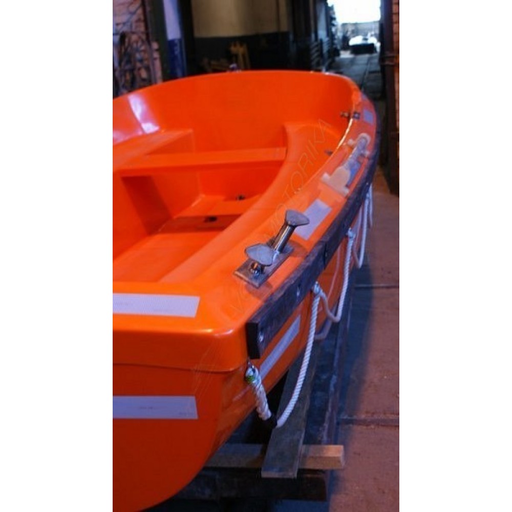 Шлюпка дежурная ДШ-6