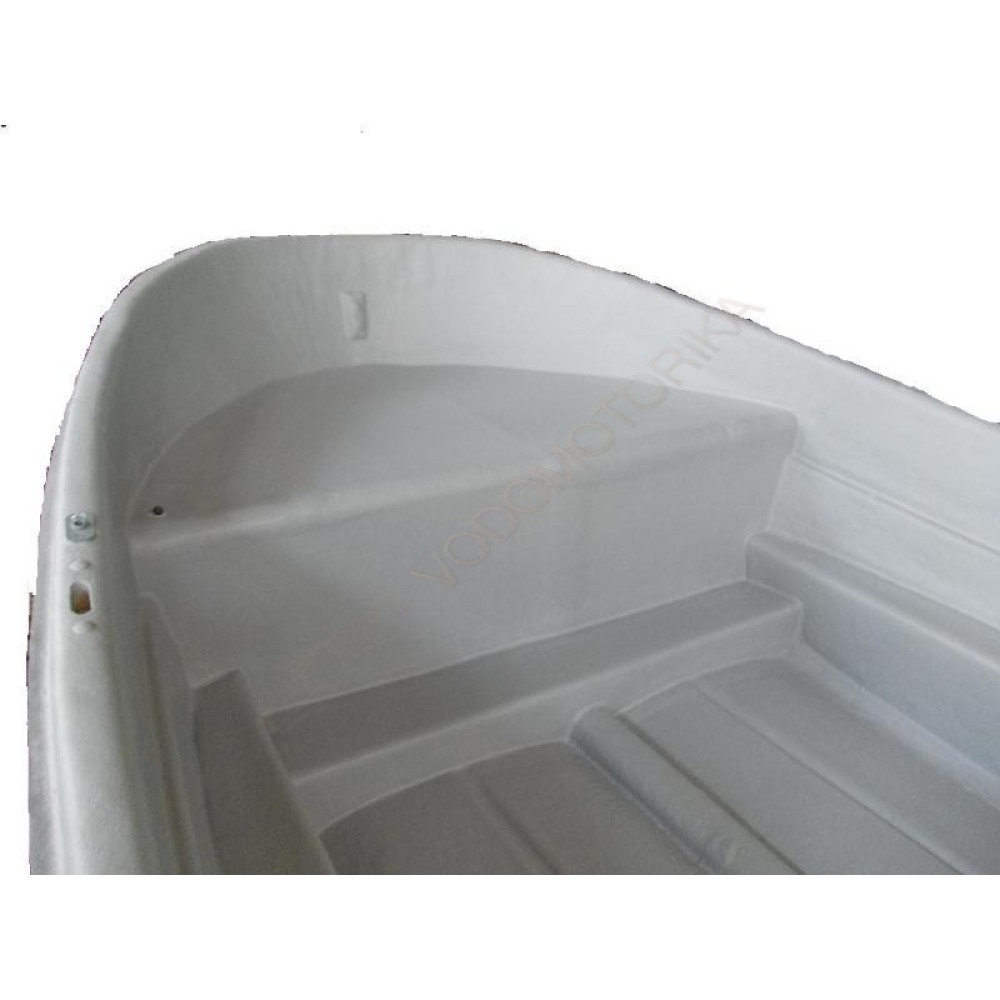 Лодка пластиковая СЛК-580 Ламинария со средней банкой