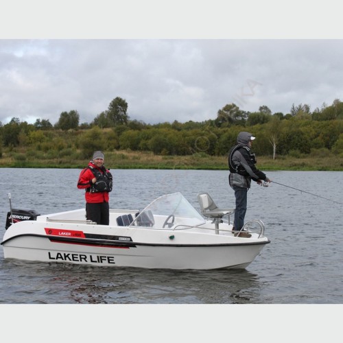 Стеклопластиковая лодка NISSAMARAN Laker V 450 ( с креслами и реллингами )