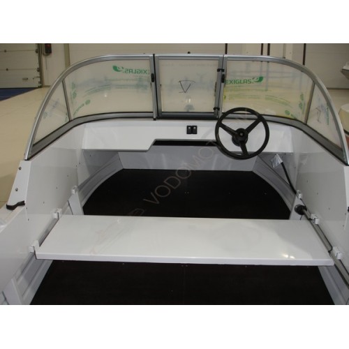 Алюминиевая лодка Trident 450 PRO