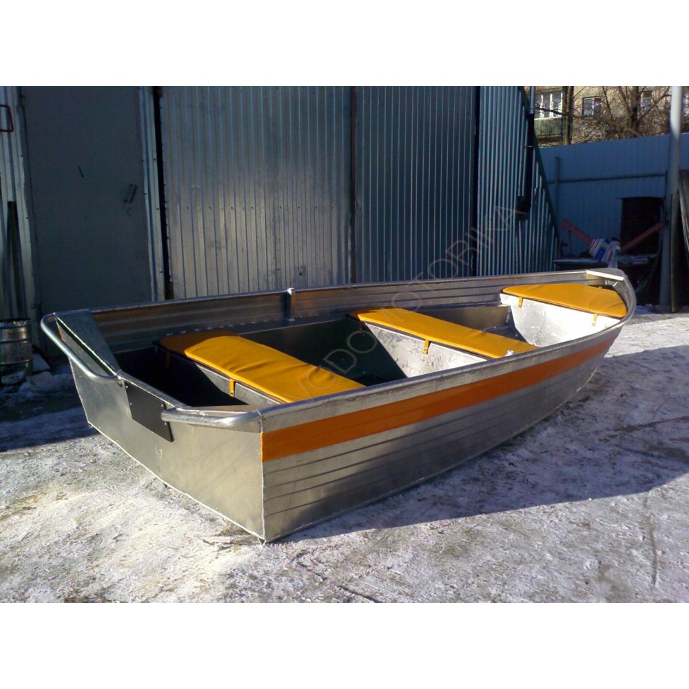 Алюминиевая моторно-гребная лодка RusBoat 36