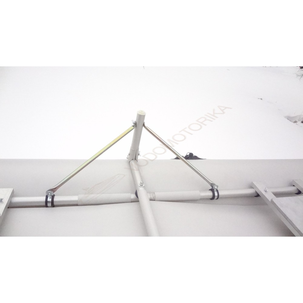 Катамаран рыбака "Дельта 380"