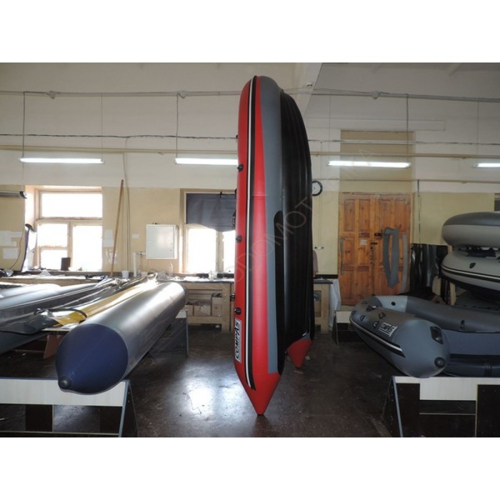 Надувная лодка CoмpAs 400