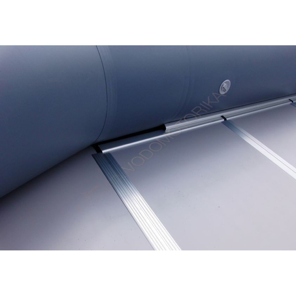 Надувная лодка Badger Classic Line 370