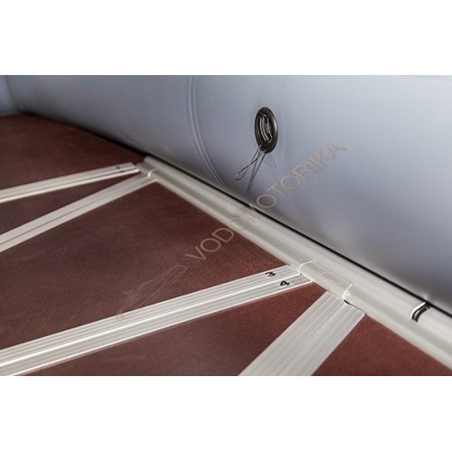 Надувная лодка Polar Bird PB-320M Merlin