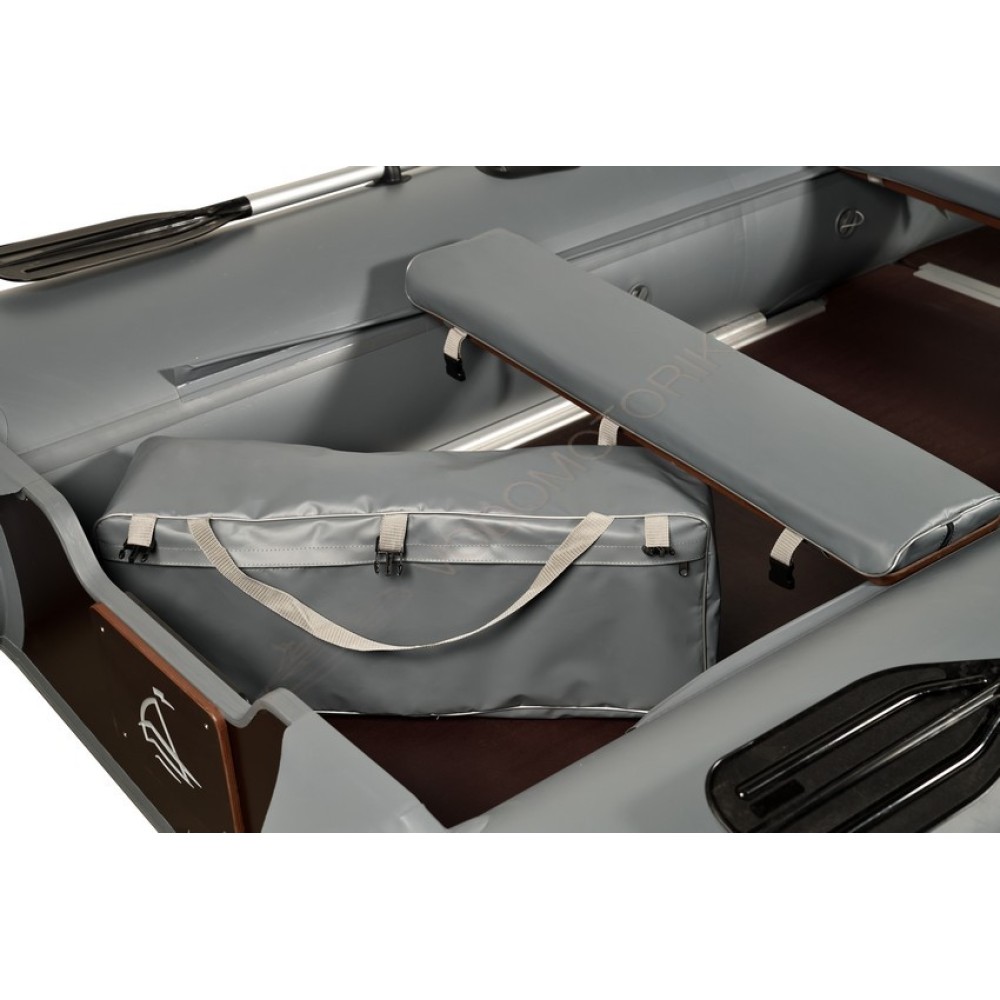 Лодка Адмирал 380