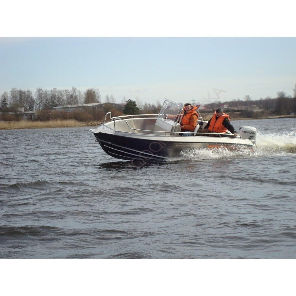 Алюминиевая лодка Wellboat 51 CC