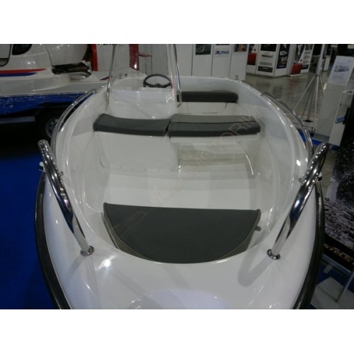 Катер СТЕЛС 440