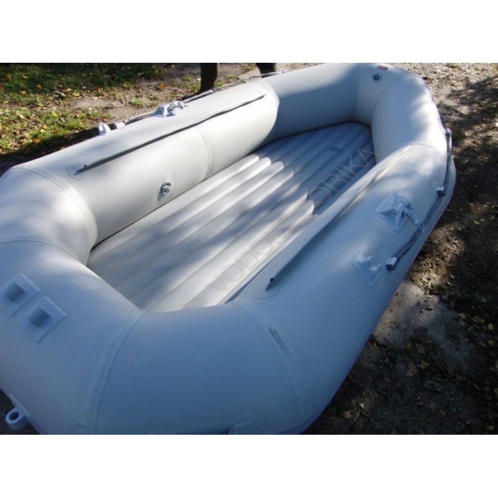 Надувная лодка Badger Lake Line 235