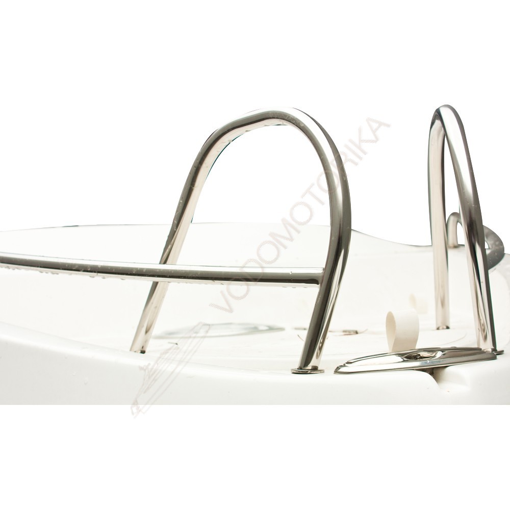 Лодка стеклопластиковая LAKER V450 Базовая (цветной)