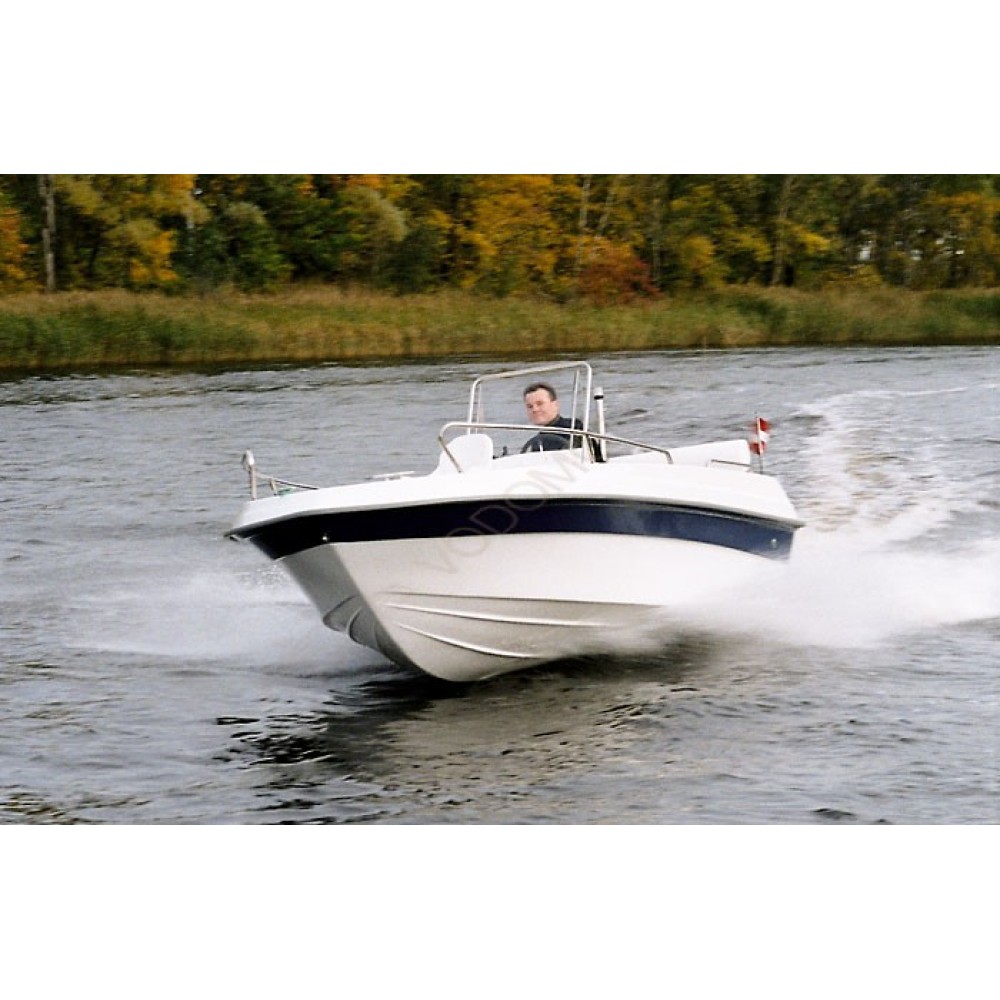 Катер SAVA Bester 475