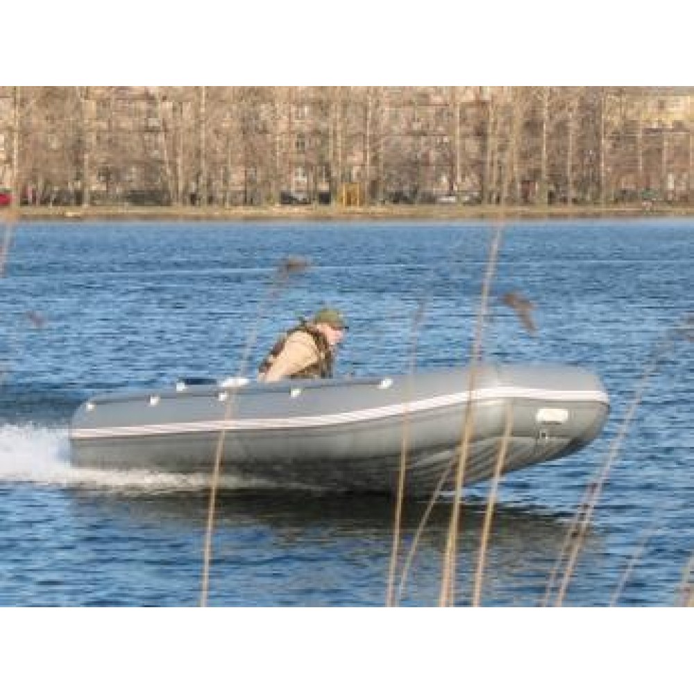 Надувная лодка Флагман 450